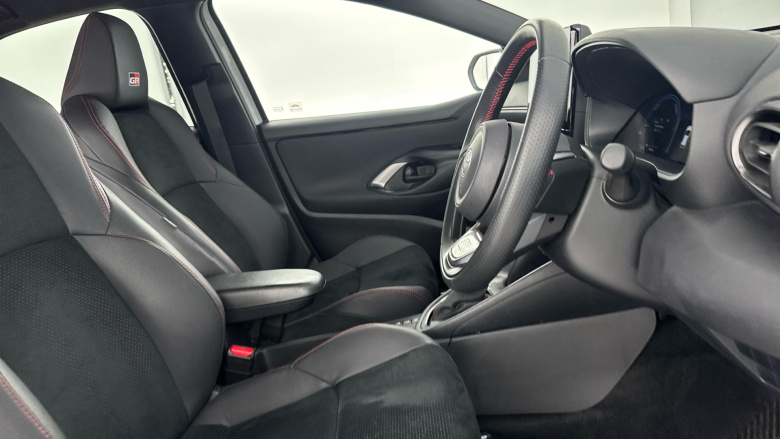 Toyota Yaris 1.5 Hybrid GR Sport 5dr CVT Hybrid Hatchback